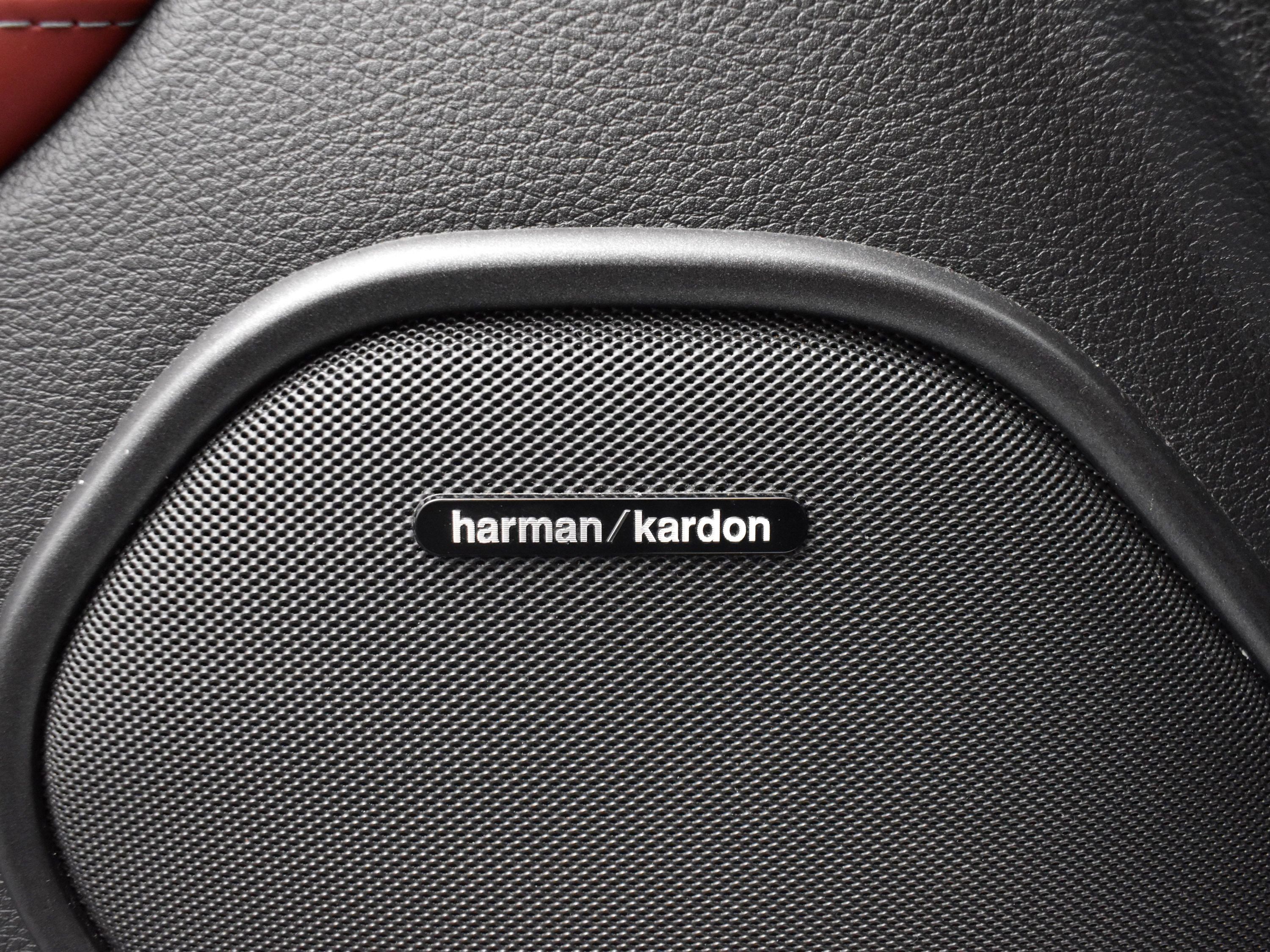 Used 2022 Dodge Durango R/T w/ Tow 'N Go Package image 10