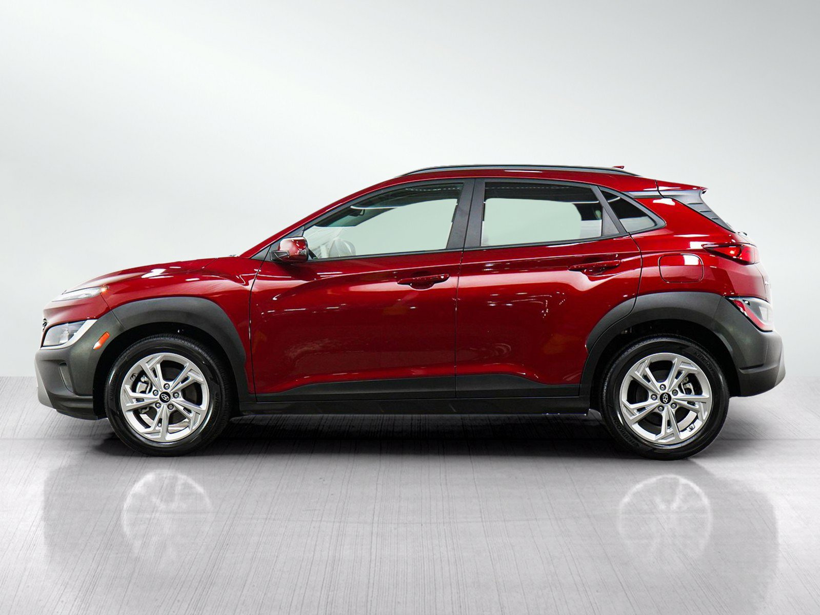 Used 2023 Hyundai Kona SEL w/ Cargo Package AWD/4WD image 2