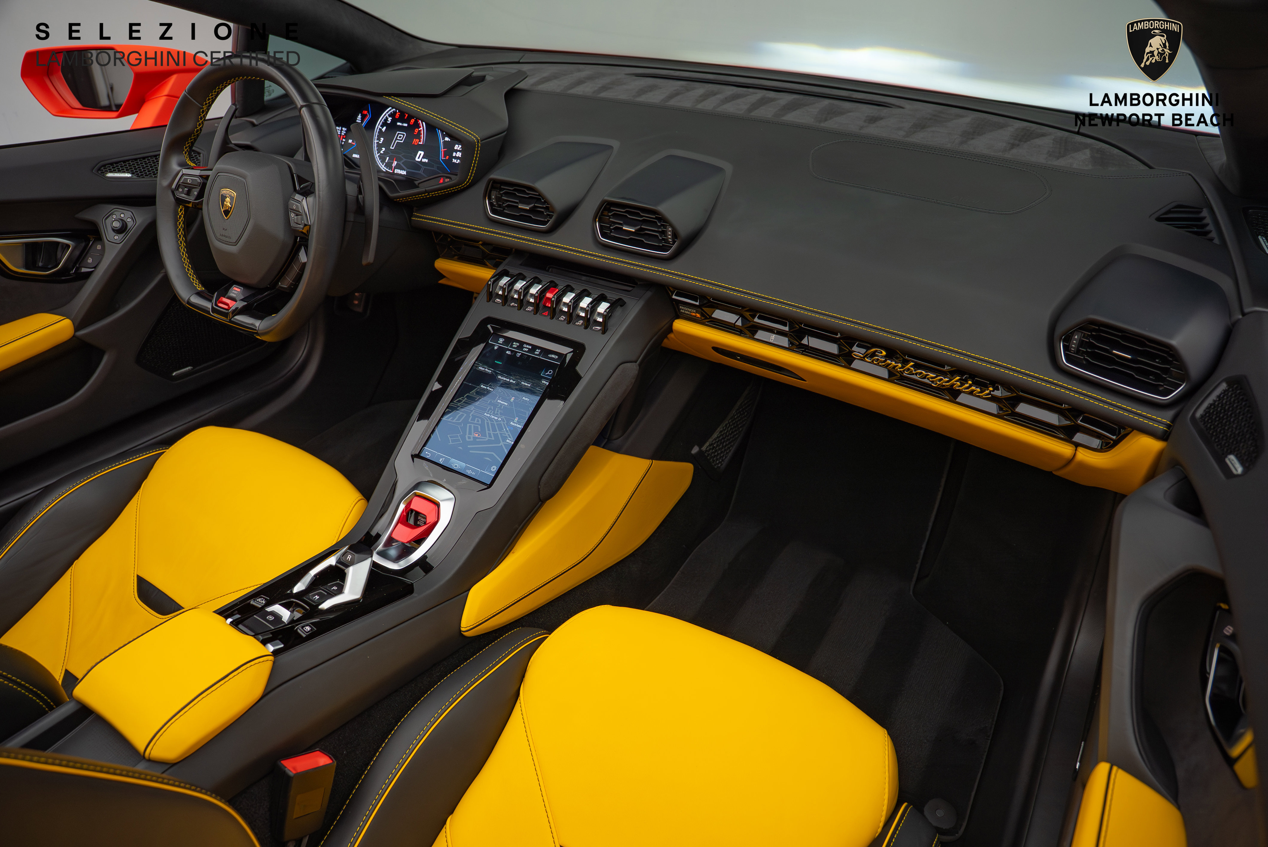 Used 2022 Lamborghini Huracan EVO image 22