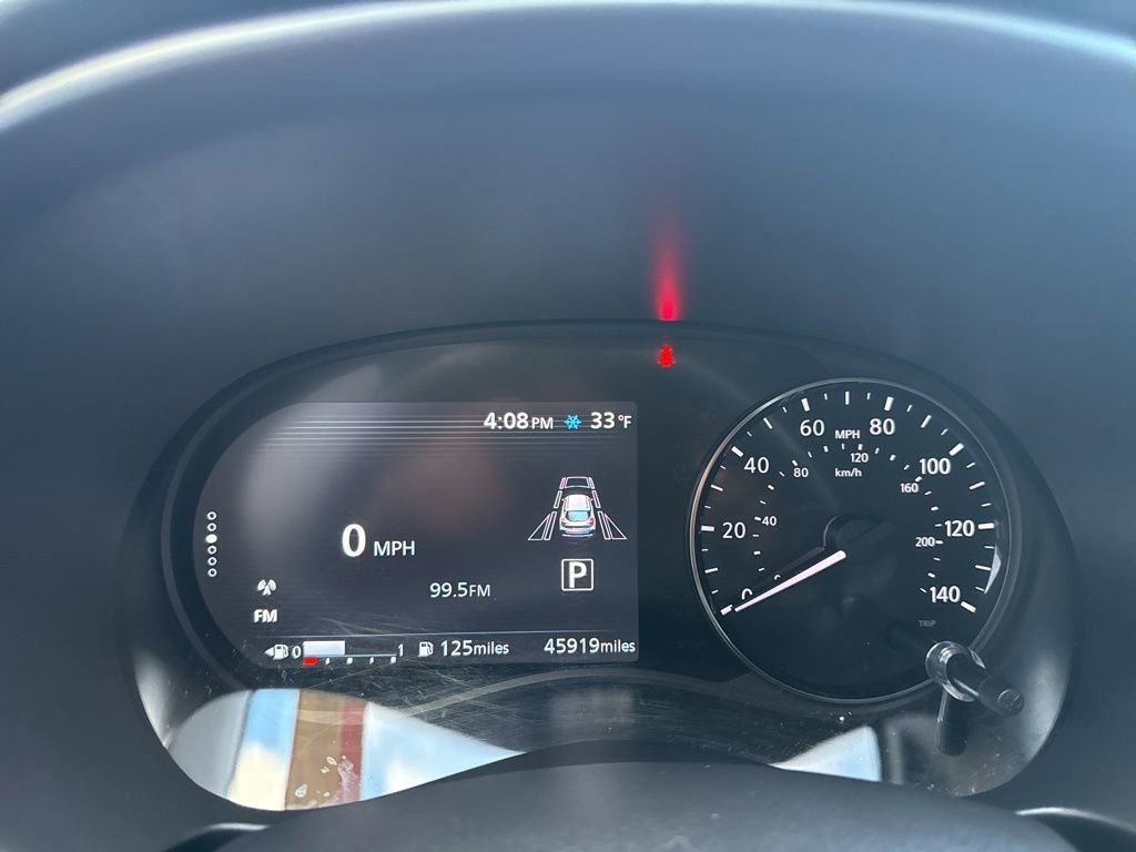 Used 2022 Nissan Kicks SR w/ Premium Package image 32