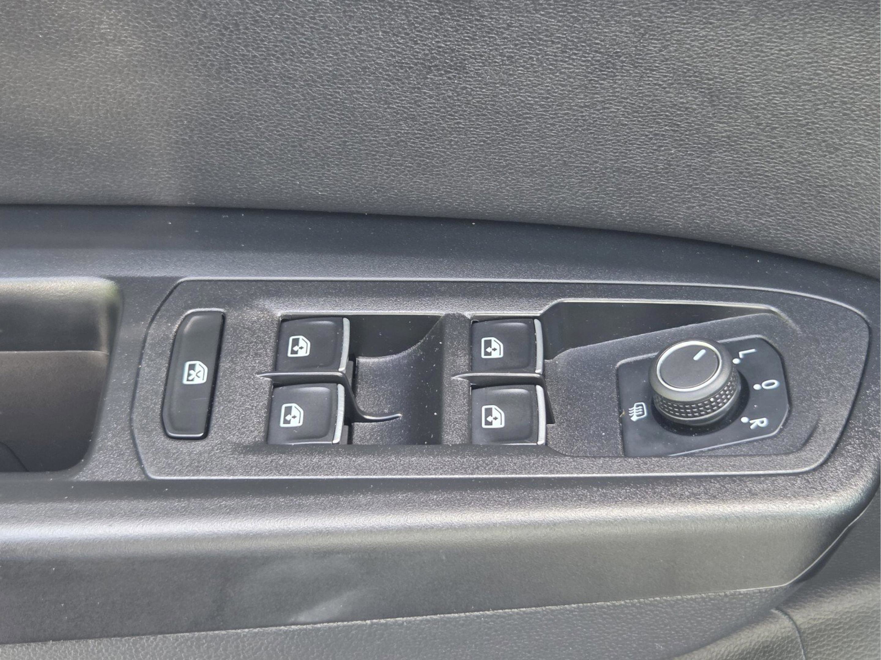 Used 2019 Volkswagen Atlas SE image 26