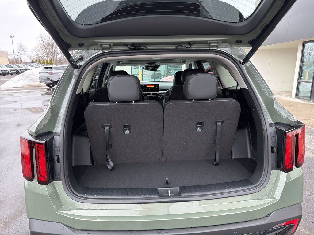 New 2026 Kia Sorento X-Line EX image 18