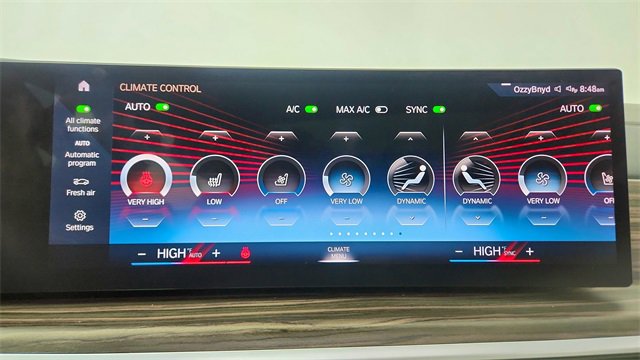 Used 2023 BMW X7 xDrive40i w/ M Sport Package image 52