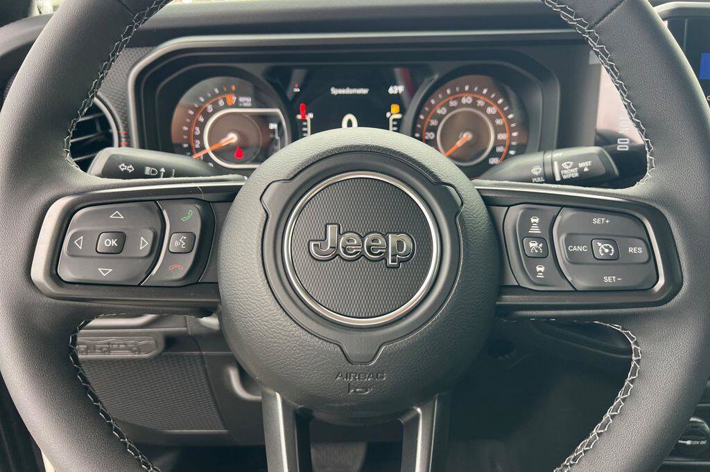 New 2026 Jeep Gladiator Rubicon w/ Safety Group AWD/4WD image 22