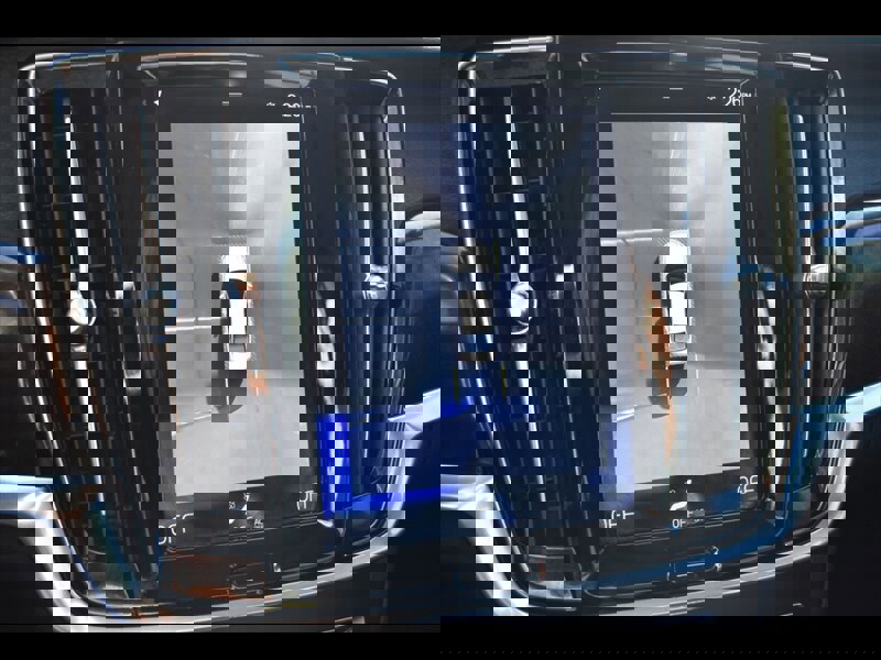 Used 2017 Volvo S90 T5 Momentum w/ Vision Package image 11