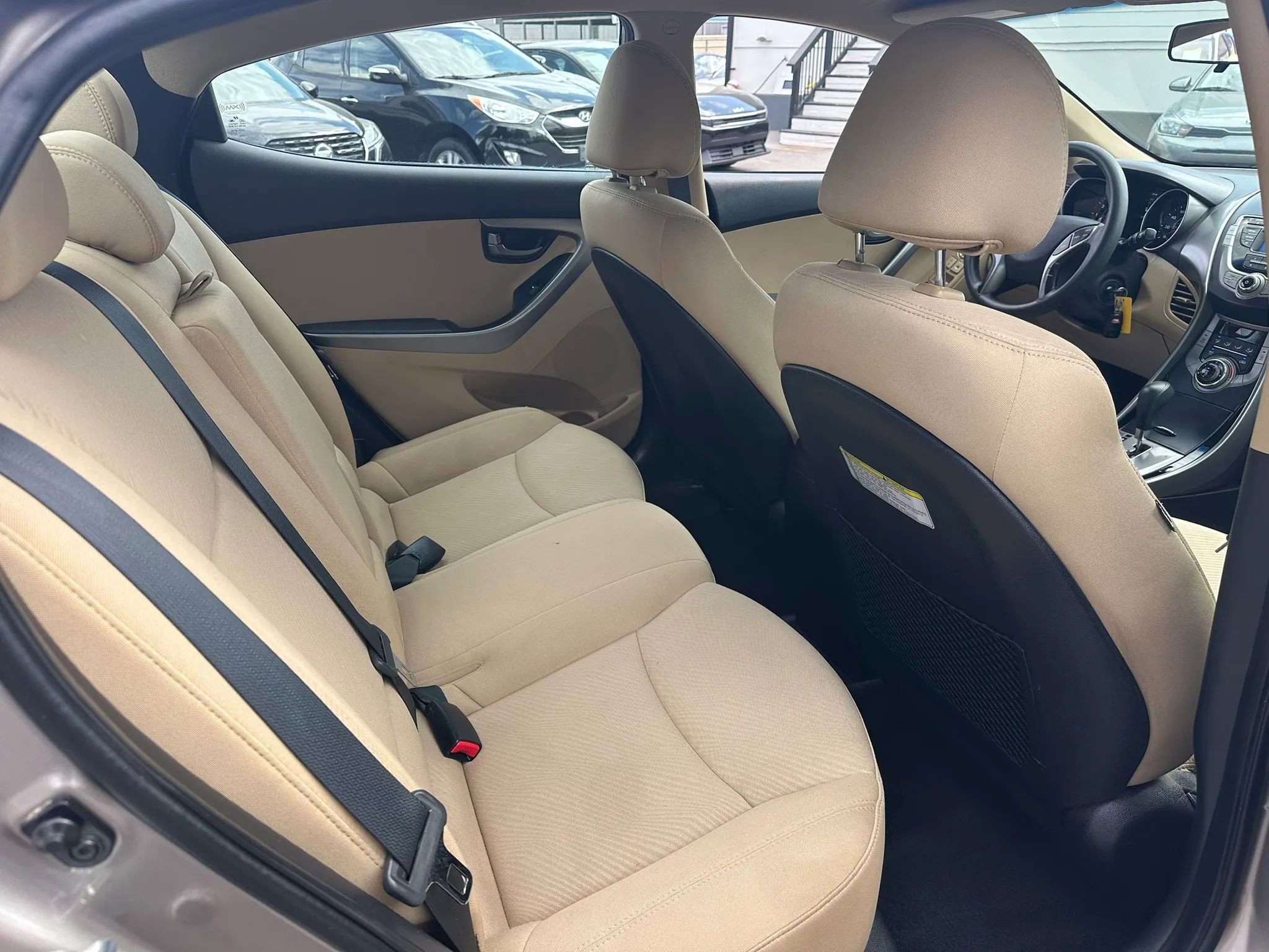 Used 2013 Hyundai Elantra GLS FWD image 16