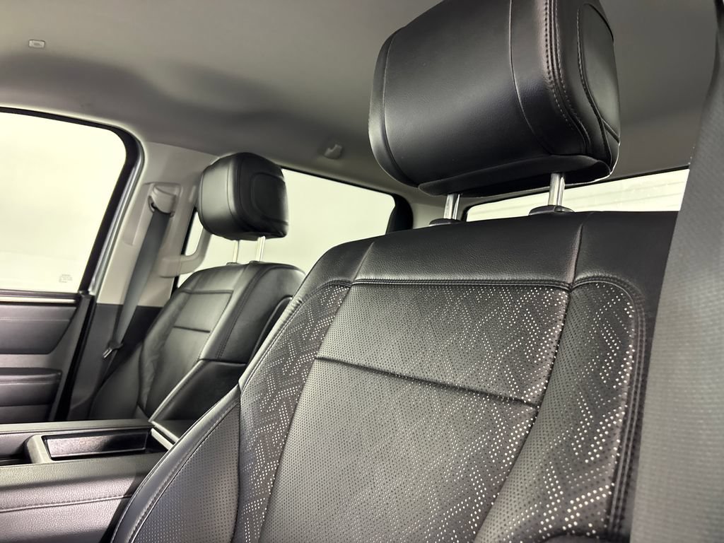 Used 2024 Toyota Tundra Limited AWD/4WD image 10