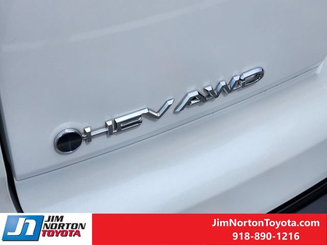 Used 2025 Toyota Crown Signia w/ Advanced Technology Package AWD/4WD image 13