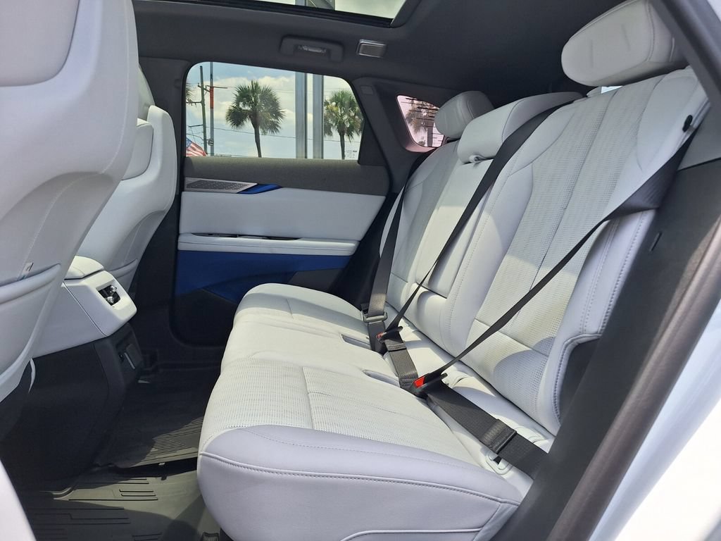 New 2026 Cadillac Optiq Sport 2 RWD image 22
