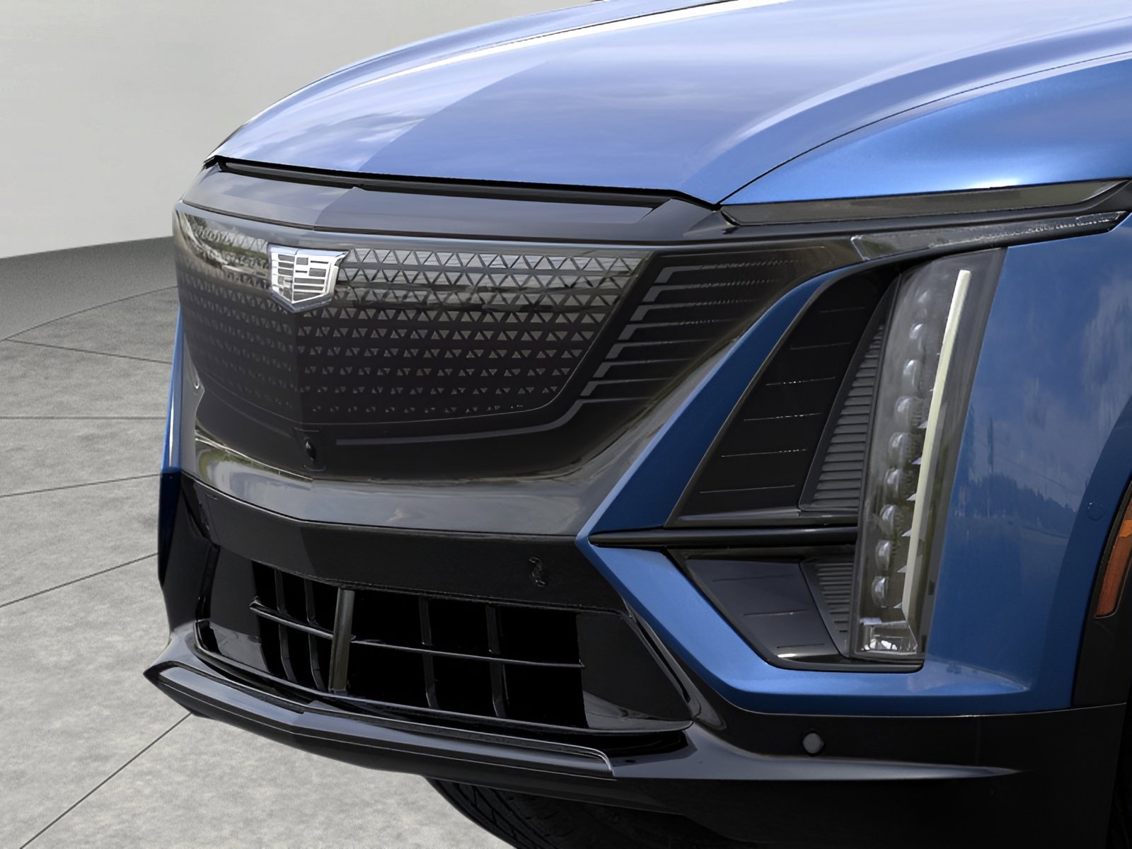 New 2026 Cadillac Lyriq Sport w/ LPO, ONYX Package image 13