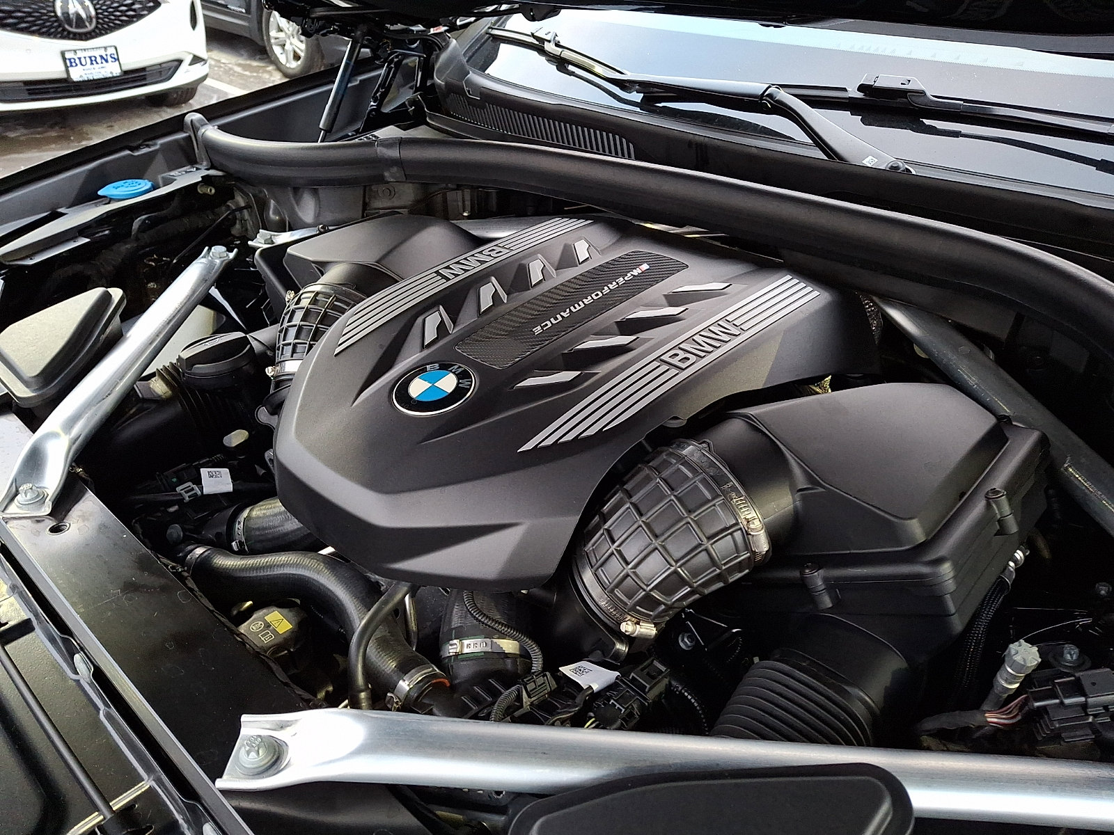 Used 2023 BMW X6 M50i w/ Executive Package image 29