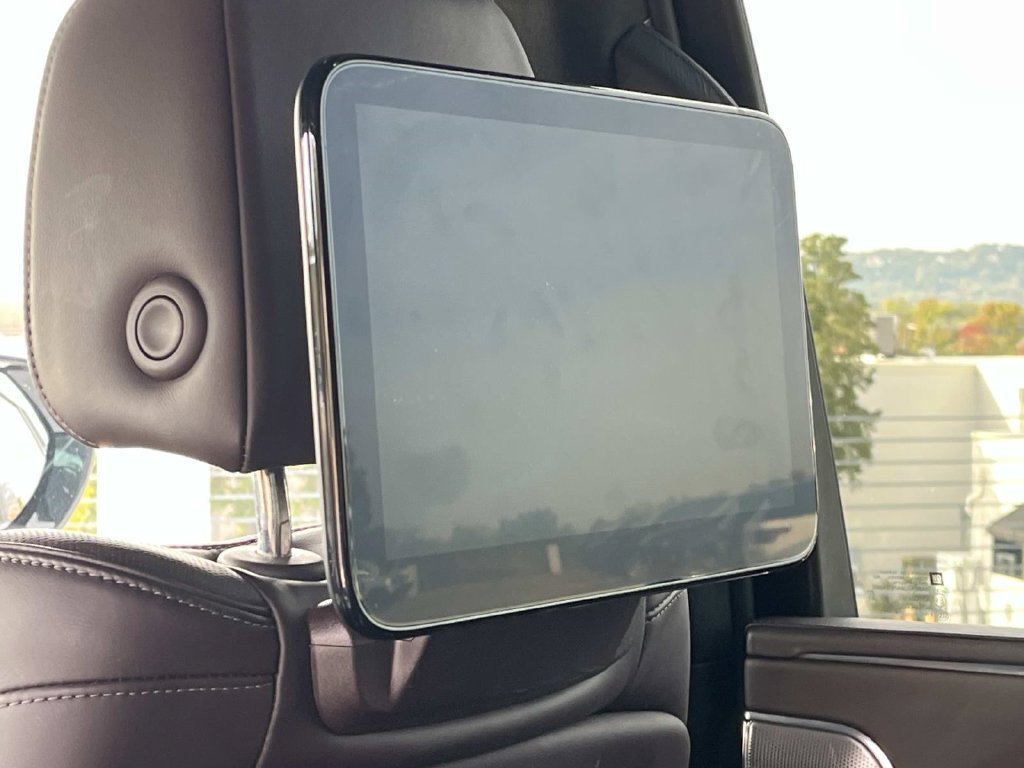 Used 2021 Cadillac Escalade ESV Sport Platinum AWD/4WD image 19