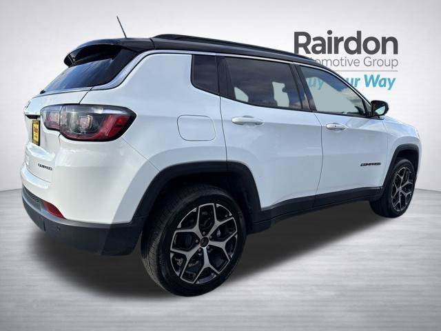 Used 2024 Jeep Compass Limited AWD/4WD image 7