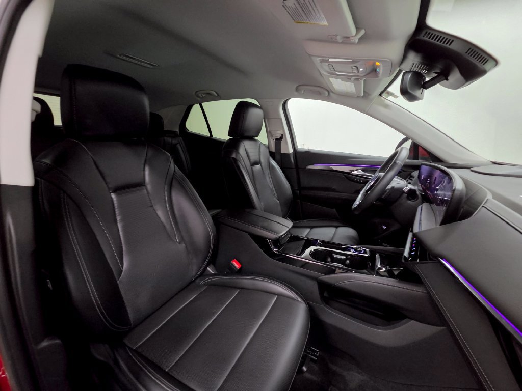 Certified 2025 Buick Envision Preferred AWD/4WD image 38