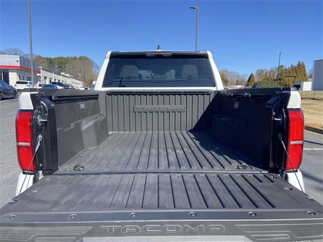 Used 2025 Toyota Tacoma SR5 image 10