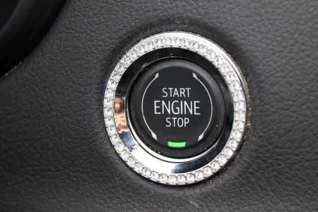 Used 2023 Cadillac XT4 Luxury w/ Cold Weather Package image 28