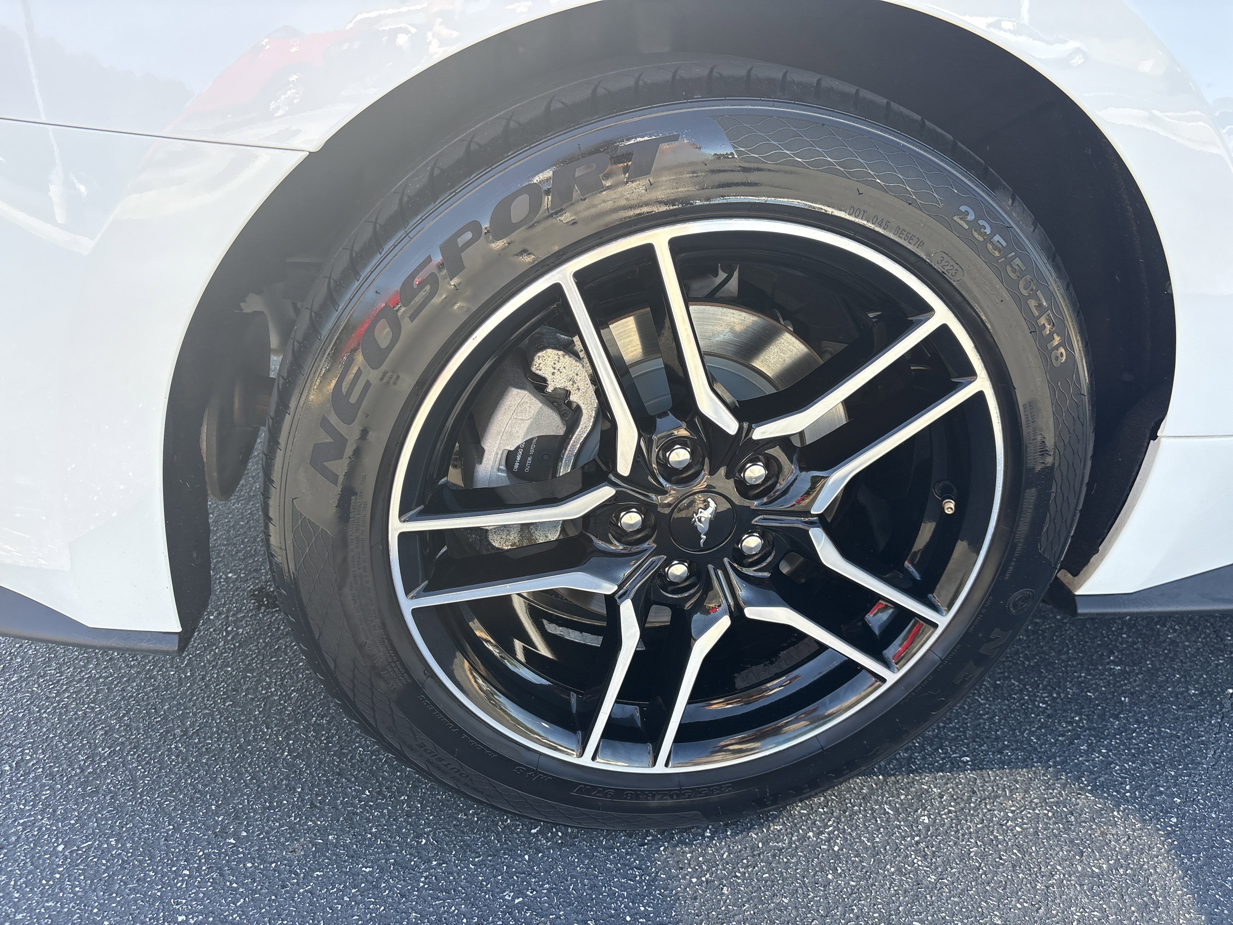 Used 2023 Ford Mustang Premium image 15