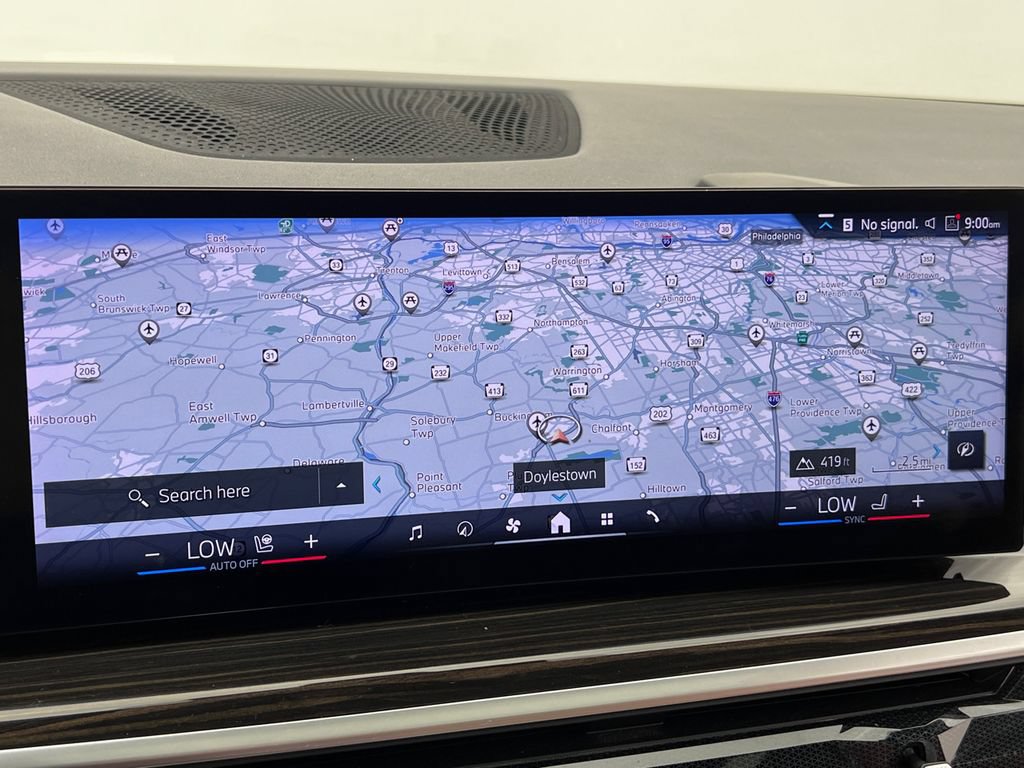 Certified 2024 BMW X5 xDrive40i w/ Parking Assistance Package AWD/4WD image 19