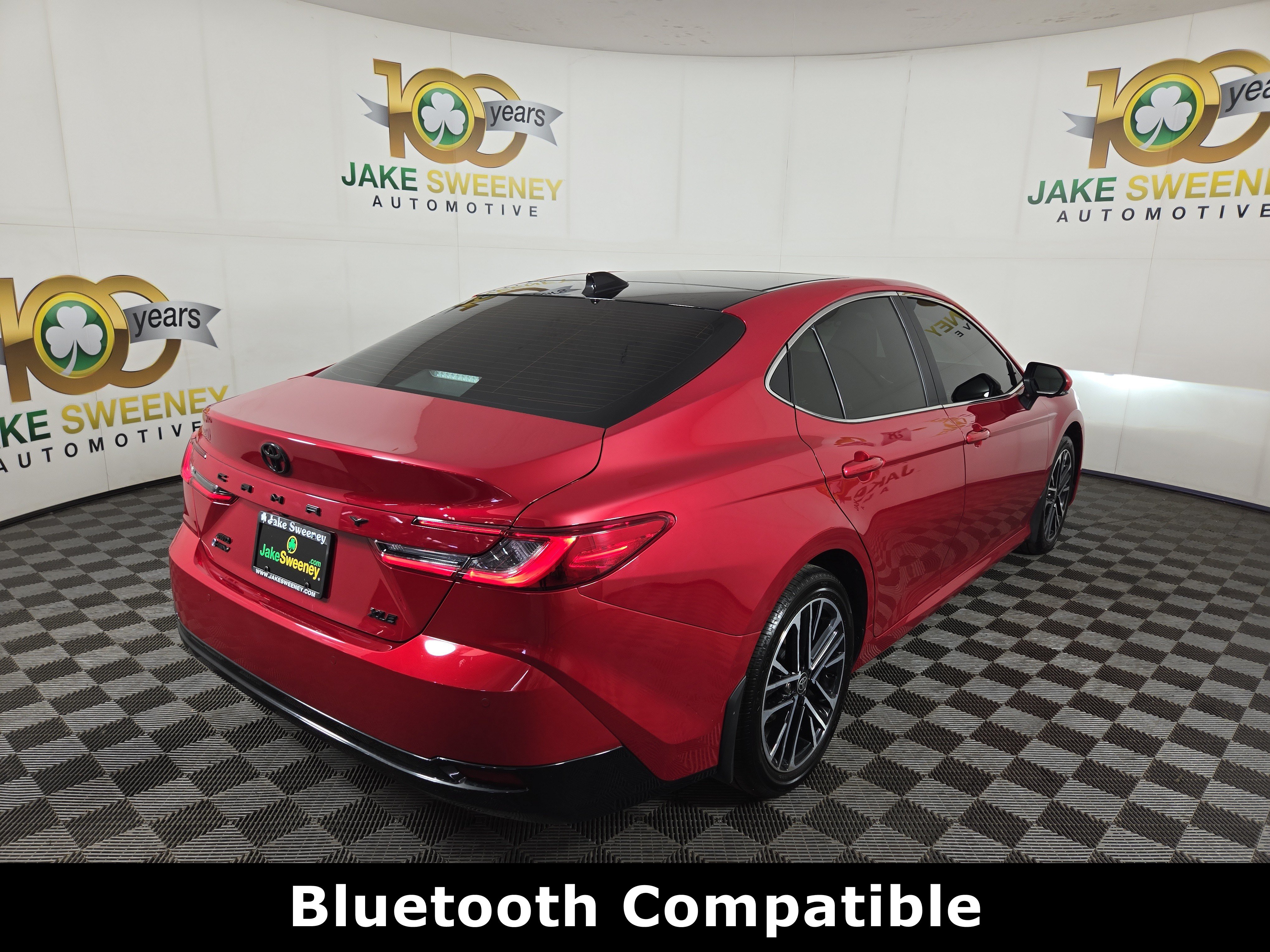 Used 2025 Toyota Camry XLE w/ Premium Plus Package AWD/4WD image 9