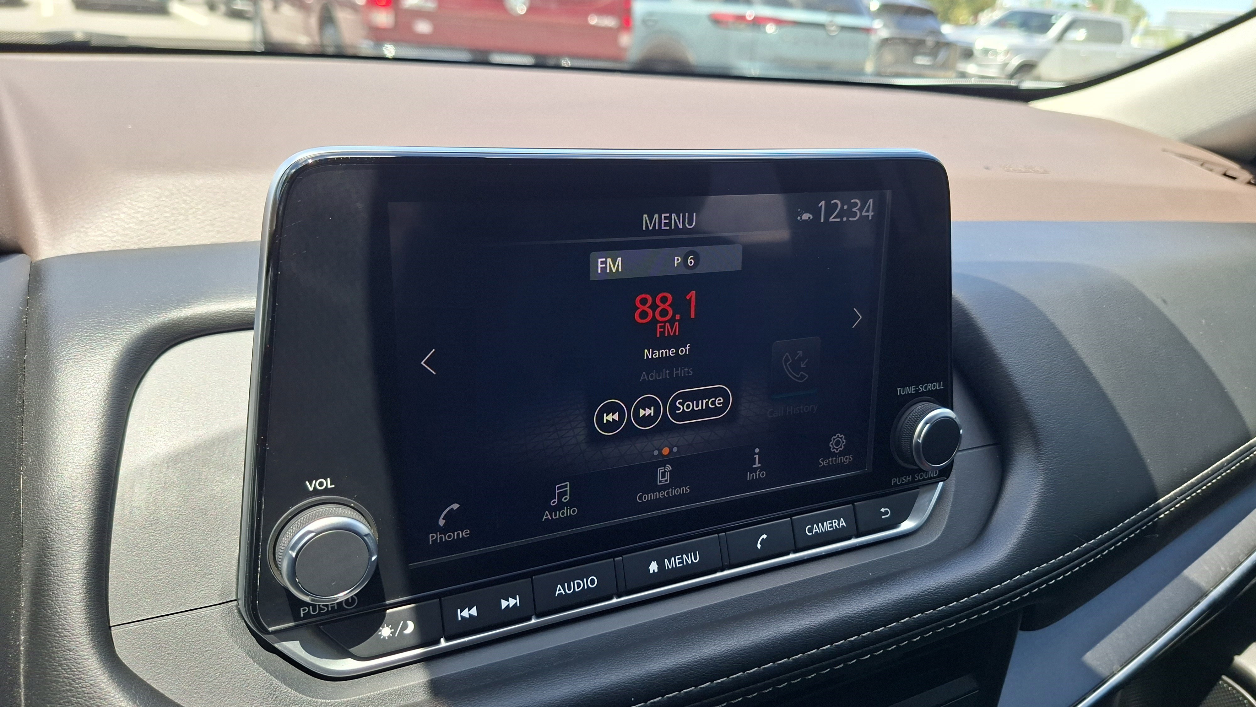 Used 2023 Nissan Rogue SV FWD image 14