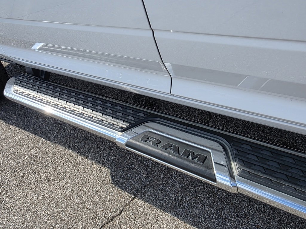 Used 2021 RAM 2500 Big Horn image 14