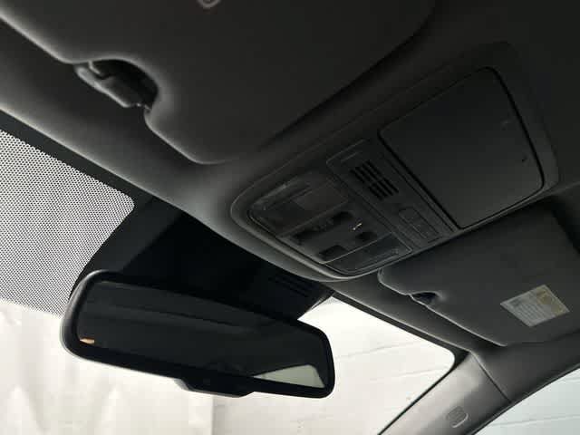 Used 2022 Honda CR-V Touring image 21