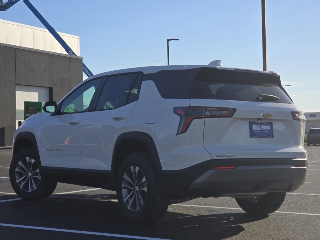 New 2026 Chevrolet Equinox LT FWD image 11