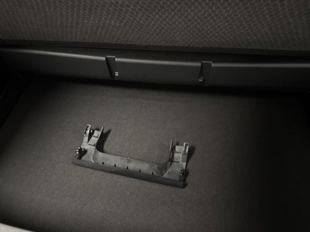 Used 2023 Ford Explorer Limited image 34