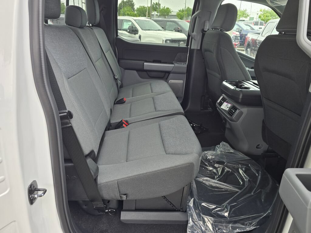 New 2026 Ford F150 XLT w/ Equipment Group 303A High AWD/4WD image 12