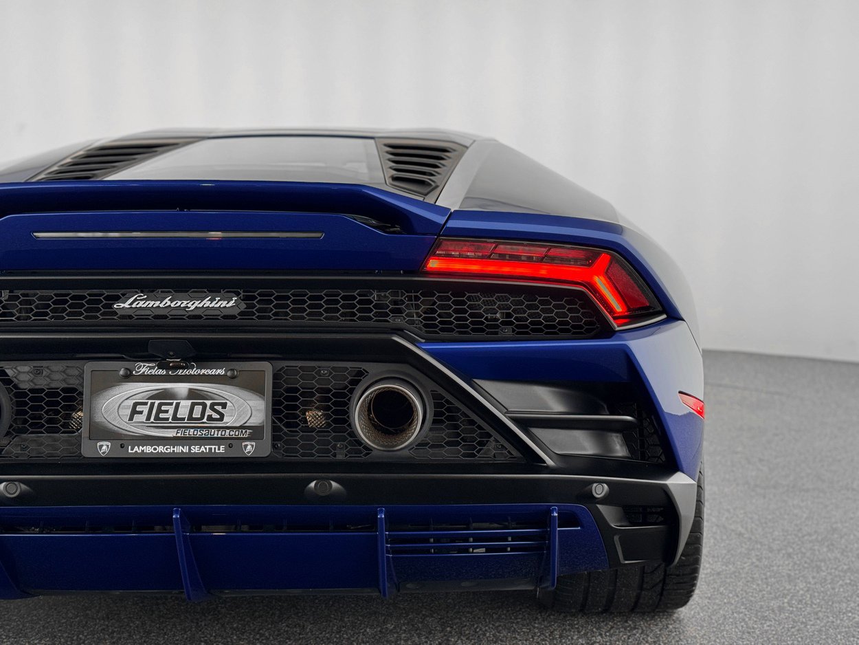 Used 2020 Lamborghini Huracan EVO image 48