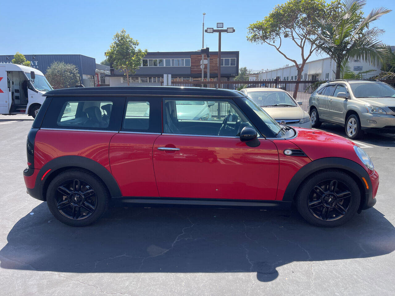 Used 2014 MINI Cooper Clubman image 6