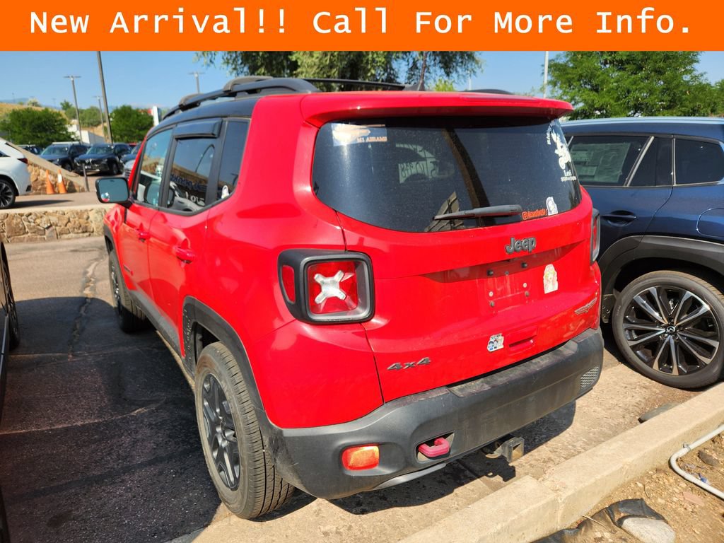 Used 2018 Jeep Renegade Trailhawk AWD/4WD image 9
