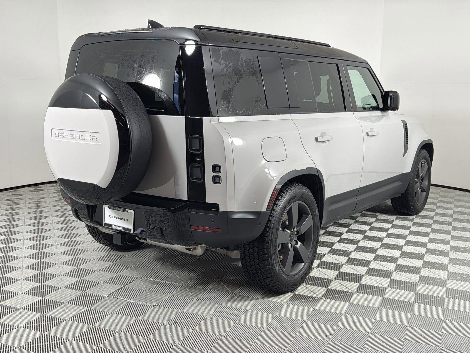 New 2026 Land Rover Defender 110 S image 5