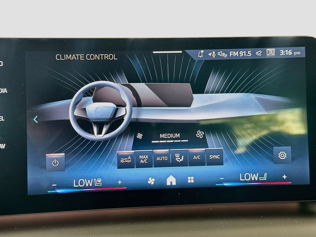 New 2026 BMW 228i xDrive w/ Technology Package AWD/4WD image 15