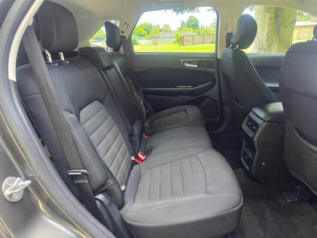 Used 2017 Ford Edge SEL AWD/4WD image 22