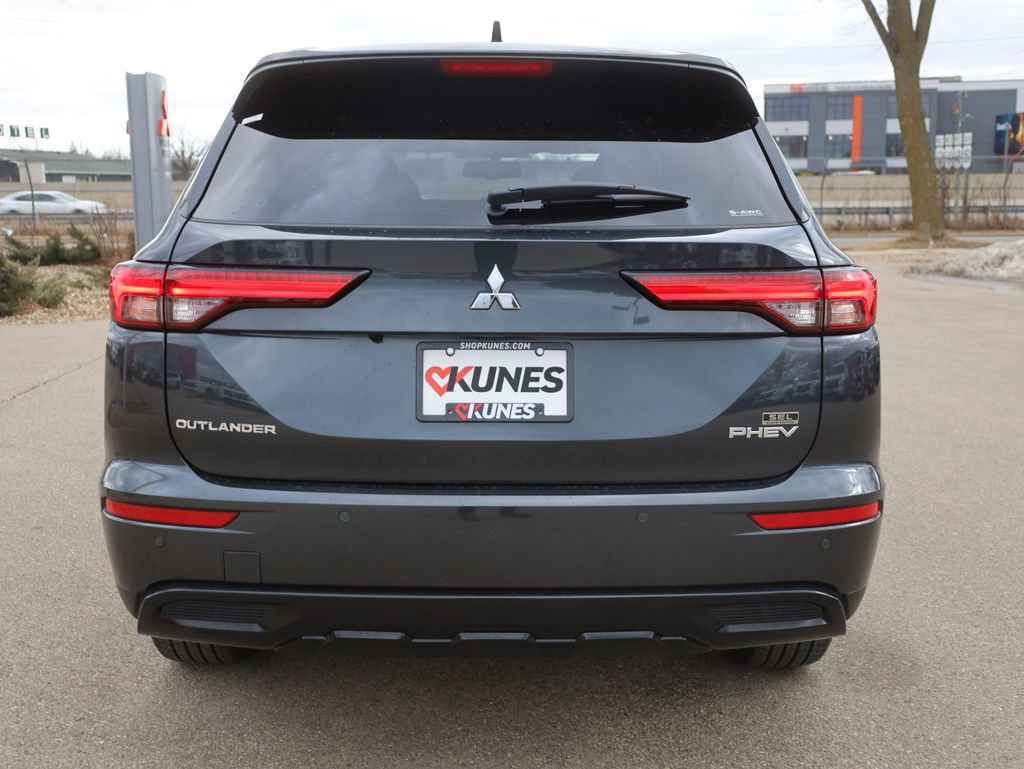 New 2025 Mitsubishi Outlander SEL Black Edition image 8