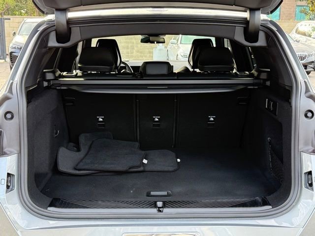 Used 2025 BMW X3 xDrive30i w/ Premium Package image 16