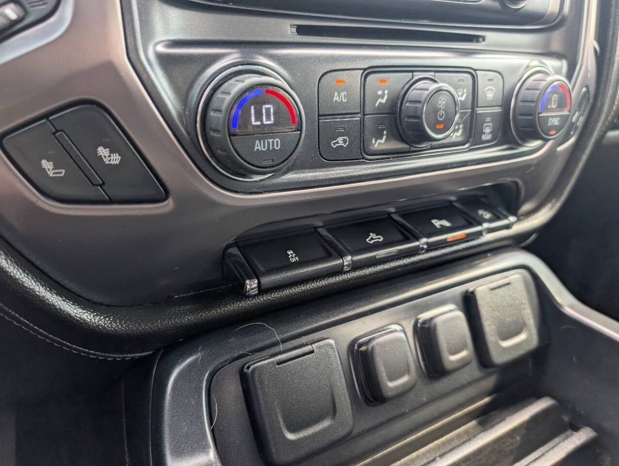 Used 2014 GMC Sierra 1500 SLE AWD/4WD image 16