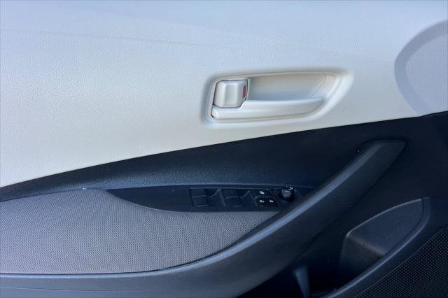 Certified 2025 Toyota Corolla LE FWD image 12