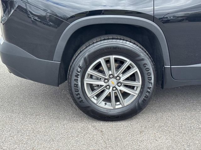 Used 2023 Chevrolet Traverse LT image 11