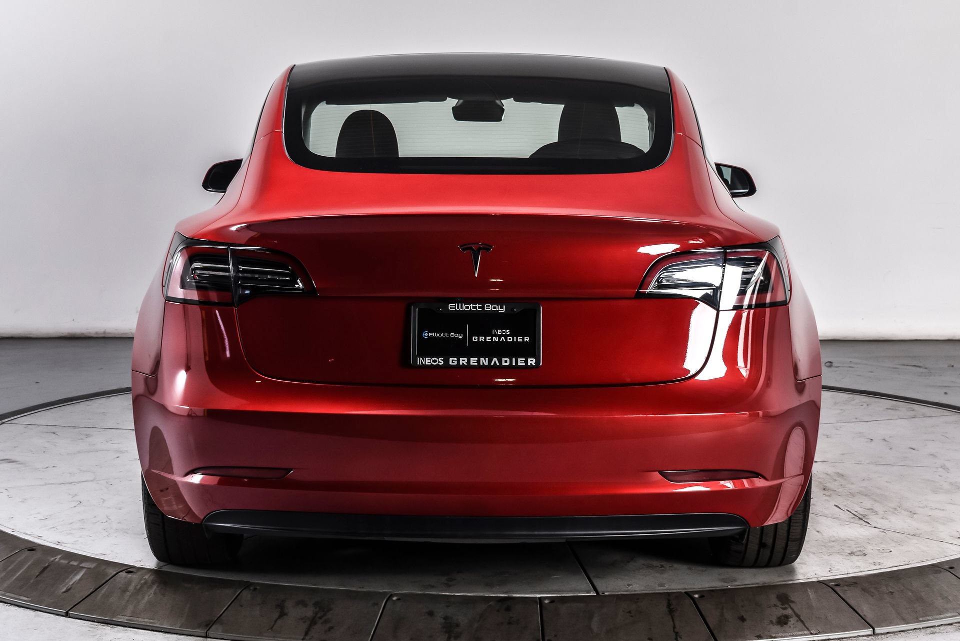Used 2023 Tesla Model 3 Standard Range RWD image 6