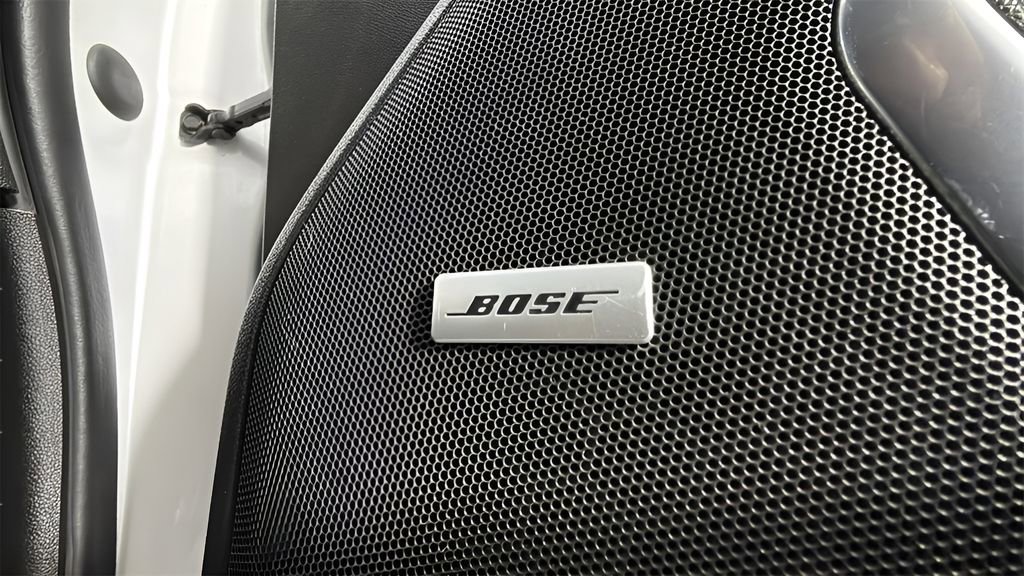 Used 2021 Chevrolet Suburban RST image 37