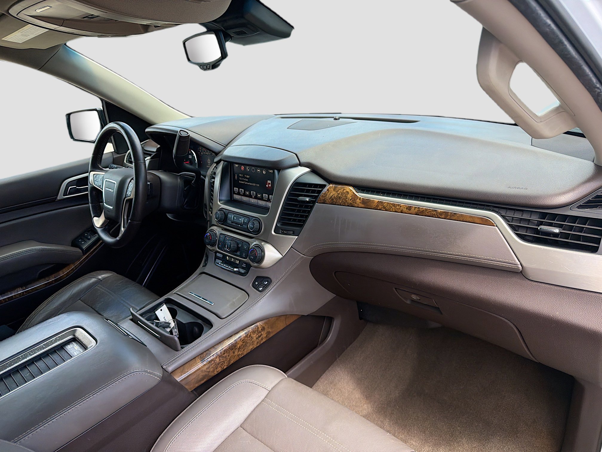 Used 2016 GMC Yukon Denali w/ Open Road Package image 15