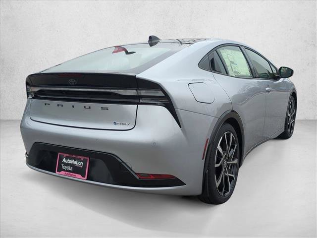 New 2026 Toyota Prius Plug-In Hybrid video 2