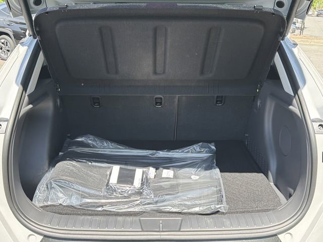 New 2026 Hyundai Kona Limited FWD image 24