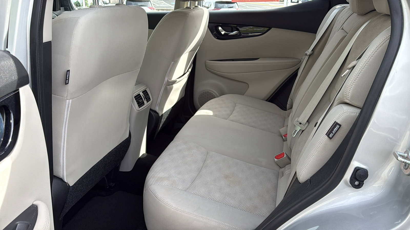 Used 2020 Nissan Rogue Sport SV AWD/4WD image 20