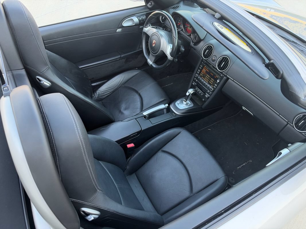 Used 2009 Porsche Boxster RWD image 14