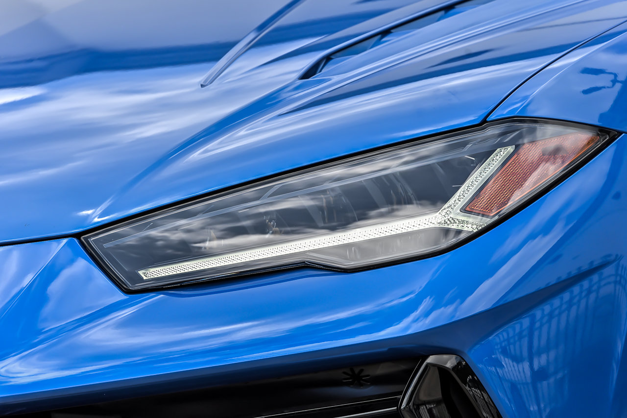 Used 2023 Lamborghini Urus S AWD/4WD image 7