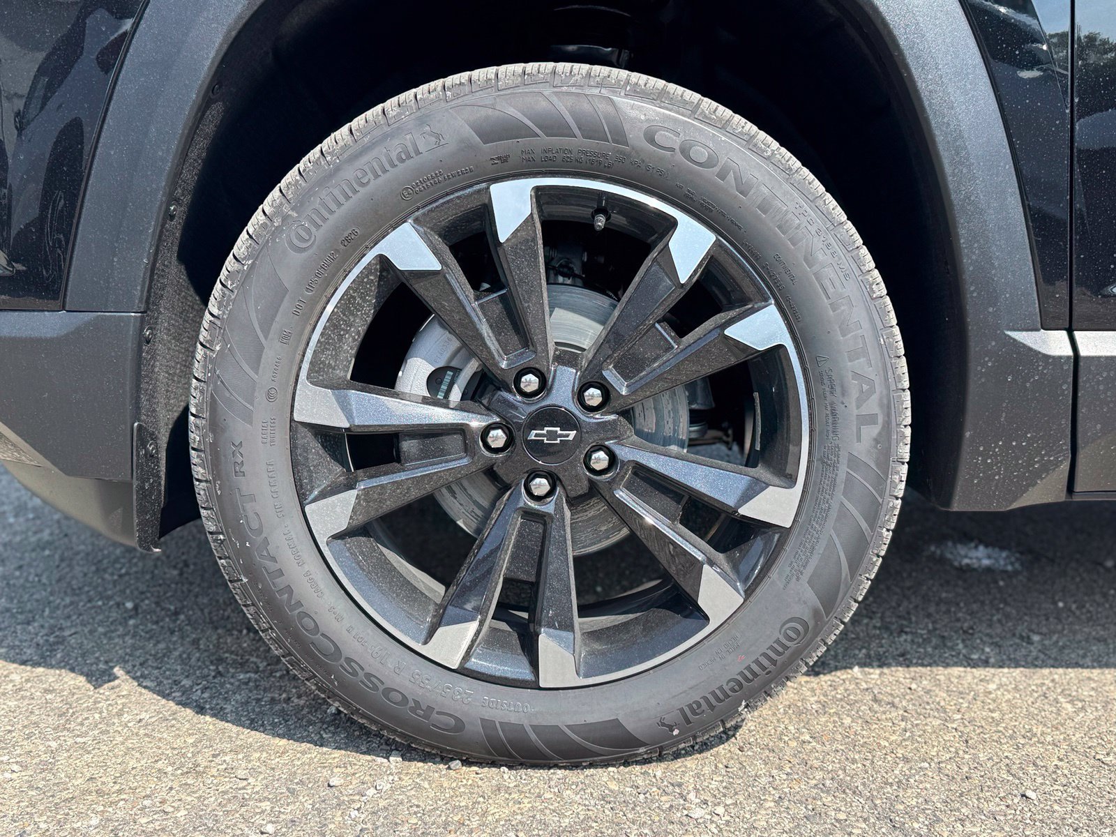 New 2027 Chevrolet Equinox RS w/ Convenience Package III AWD/4WD image 10