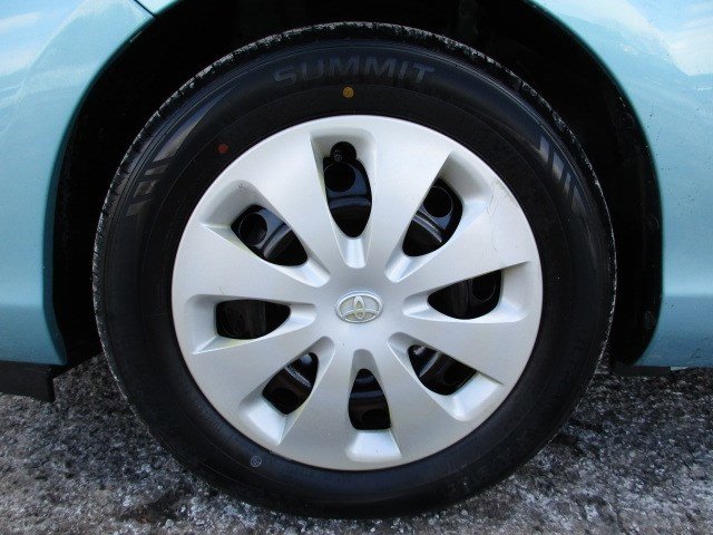 Used 2013 Toyota Prius C Two FWD image 13